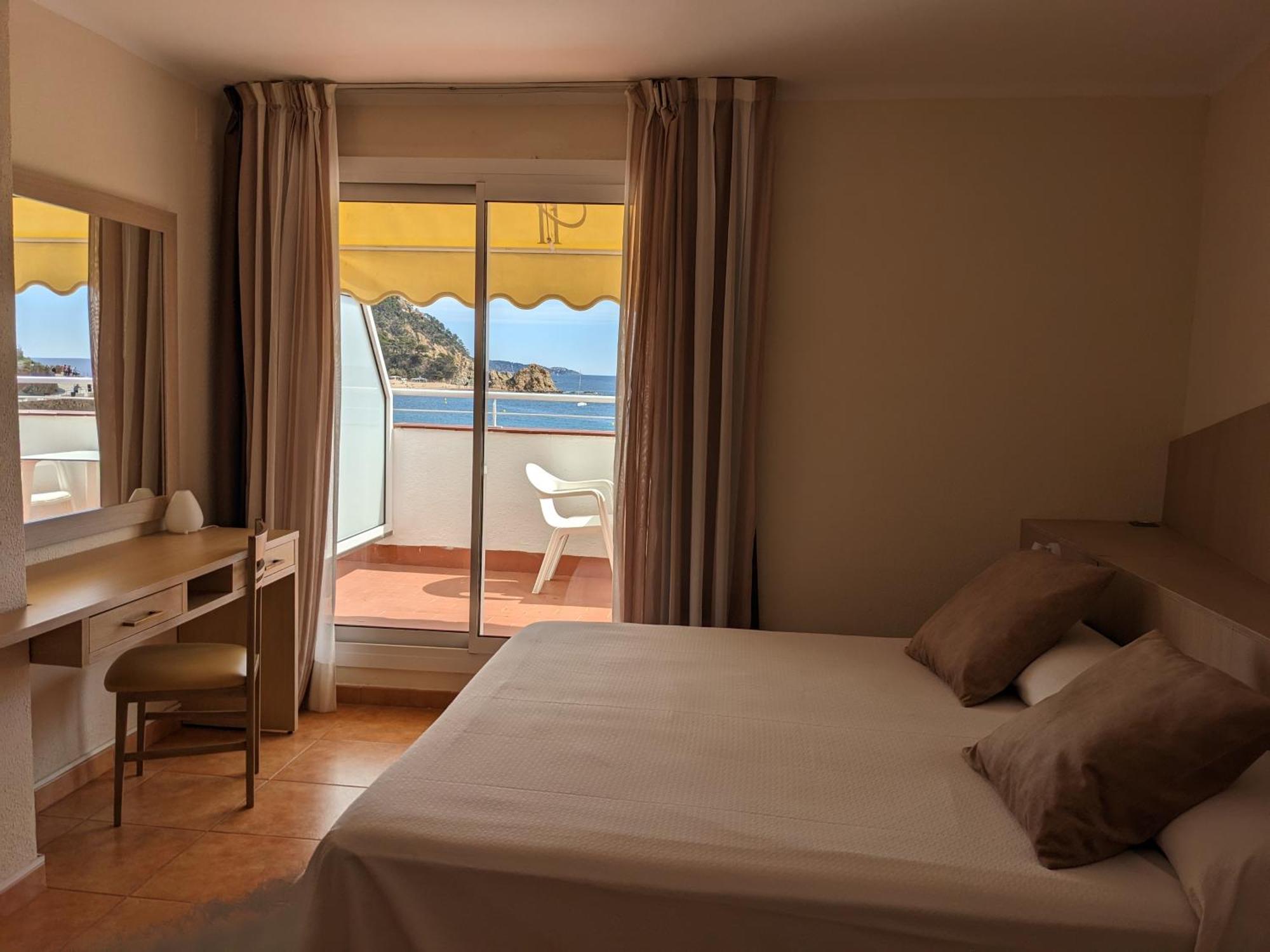 Hotel Capri Tossa de Mar Ngoại thất bức ảnh