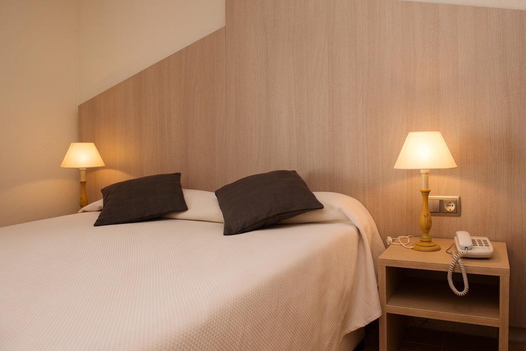 Hotel Capri Tossa de Mar Ngoại thất bức ảnh